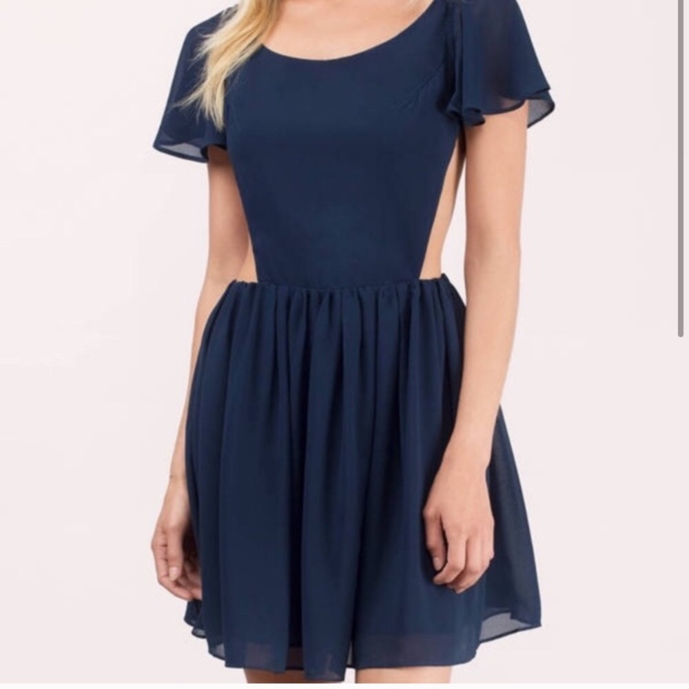 Completely backless navy blue dress